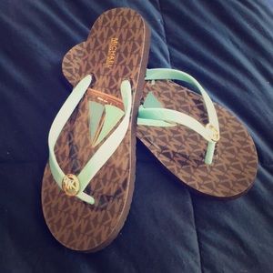 Michael Kord flip flops